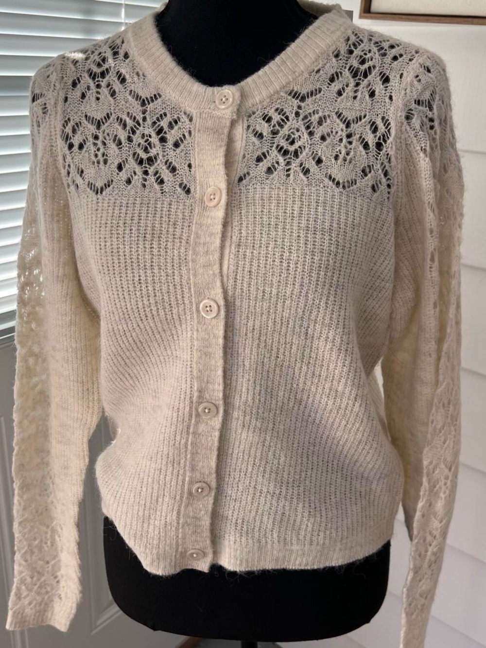 American Eagle NWT Women's Cream Lace-Yoke Button Cardigan Sweater